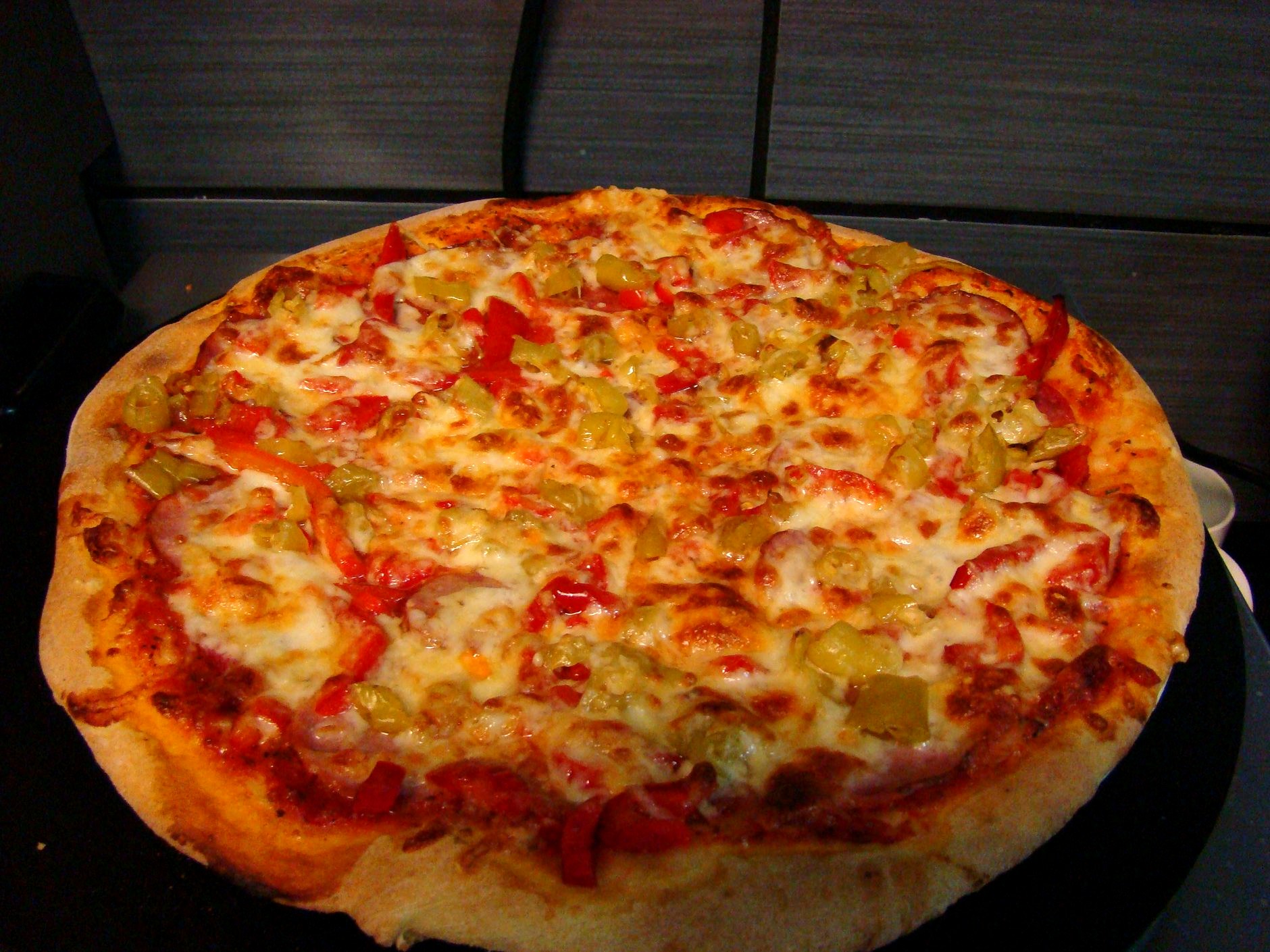 Pizza z pieca - Pizzeria Capone